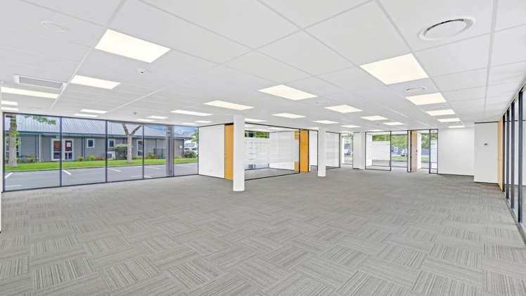 29-31 Sir William Pickering Drive Burnside_4