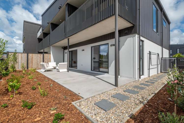 1/2 Parapara Place Albany_5