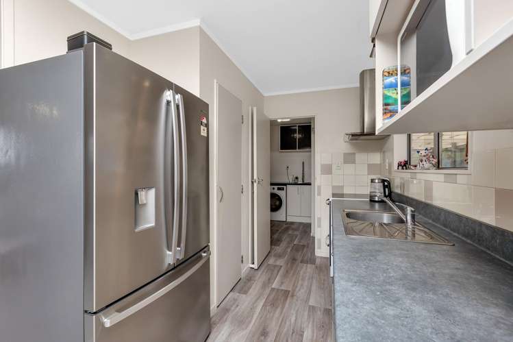 11B Robin Hood Place Onerahi_8