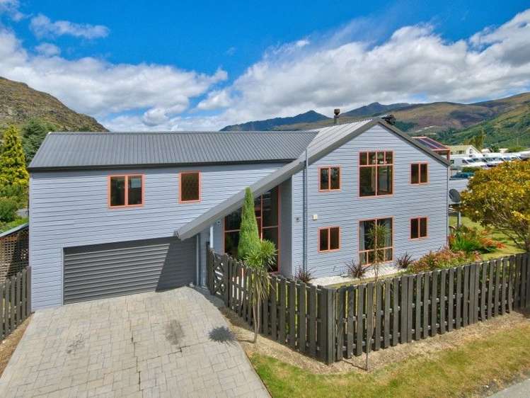 2 Remarkables Crescent Frankton_1