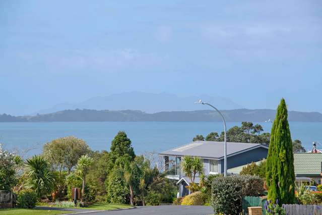 59 Athol Place Algies Bay_3