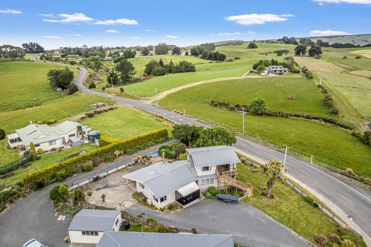 23 Royal Terrace Owaka_24