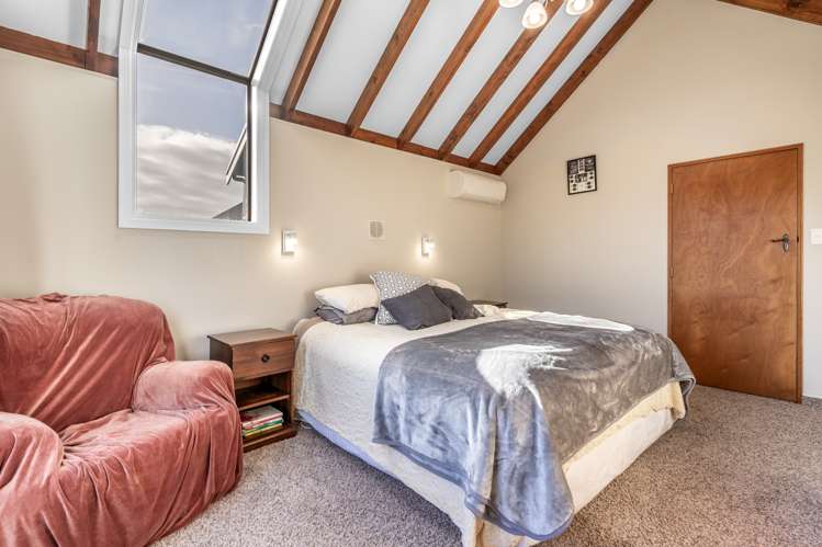 293 Queens Drive Windsor_18