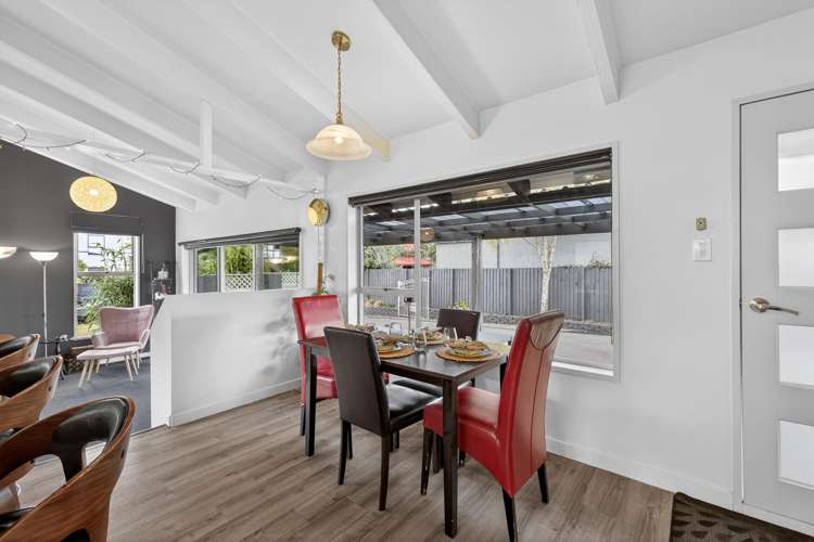 26 Yellowstone Crescent Burwood_5