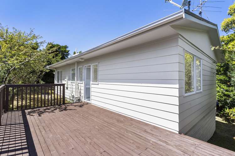 2/30 Bruce Road Glenfield_14