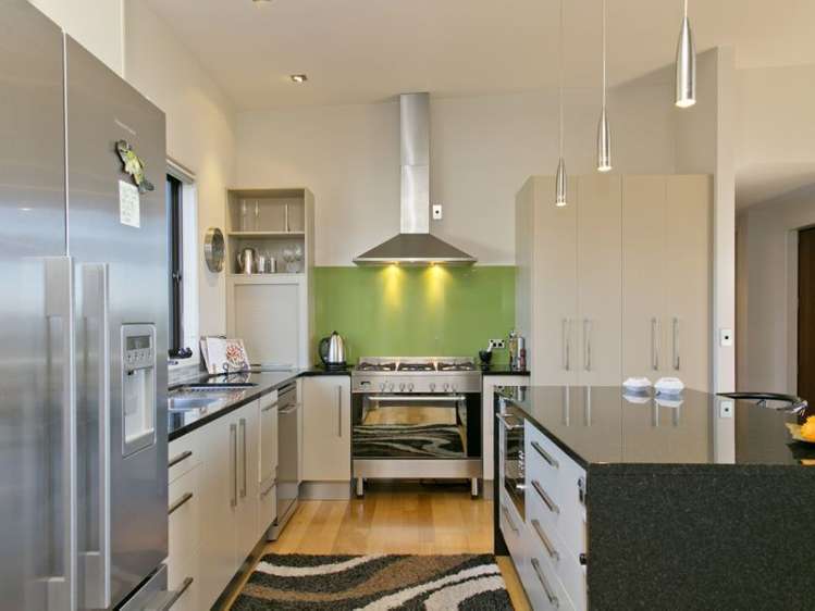 21 Botanical Heights Drive Waipahihi_6