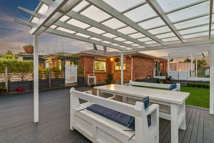 7 Exotic Place Massey_21