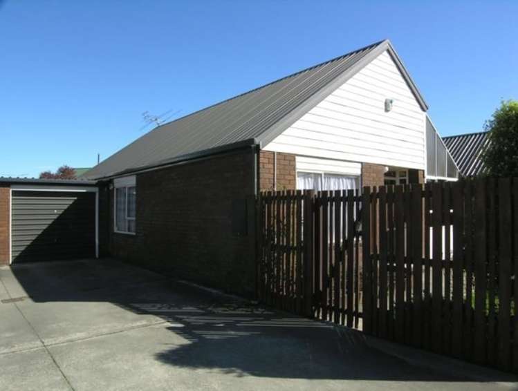 2/13 Suva Street Upper Riccarton_1