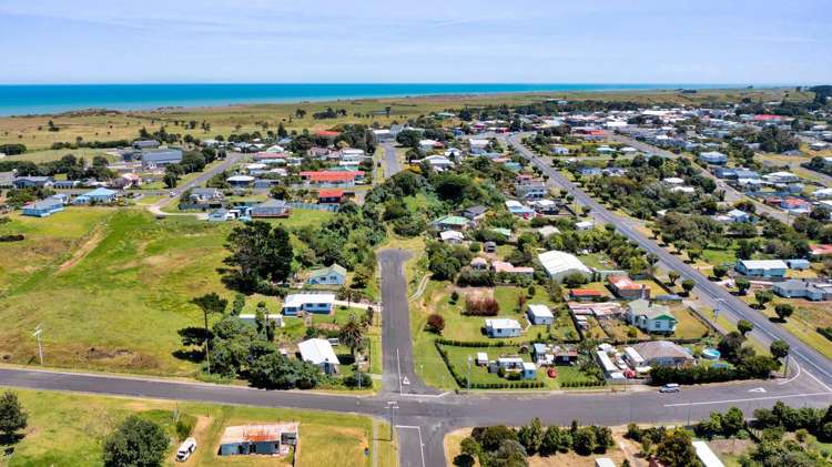 15 Norfolk Street Patea_18