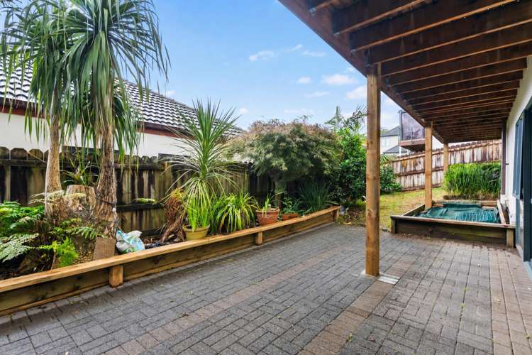1/7 Ribbonwood Crescent Goodwood Heights_16