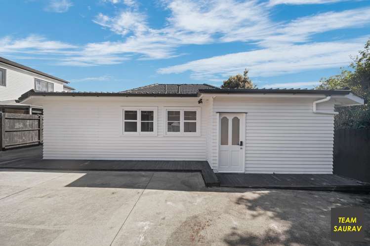 21B Pah Road_0