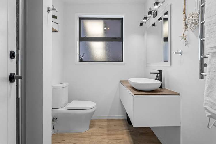 28 Millstream Drive Lincoln_10