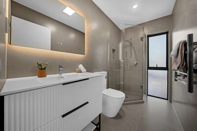5A Pinewood Street Avondale_8