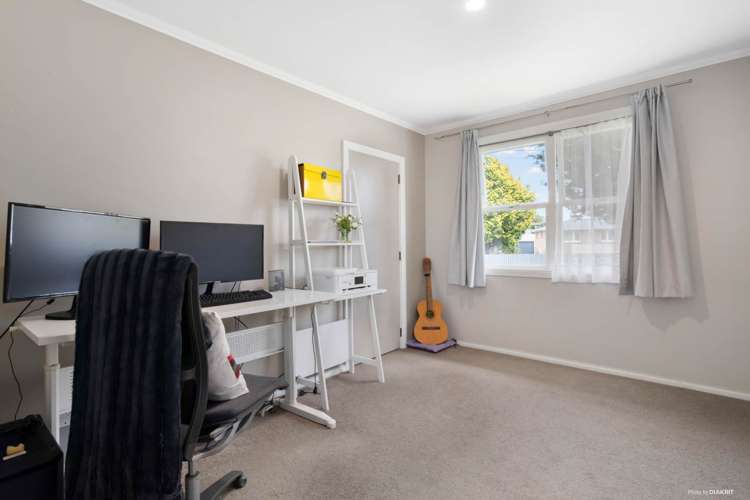 1 Viola Place Papakura_8