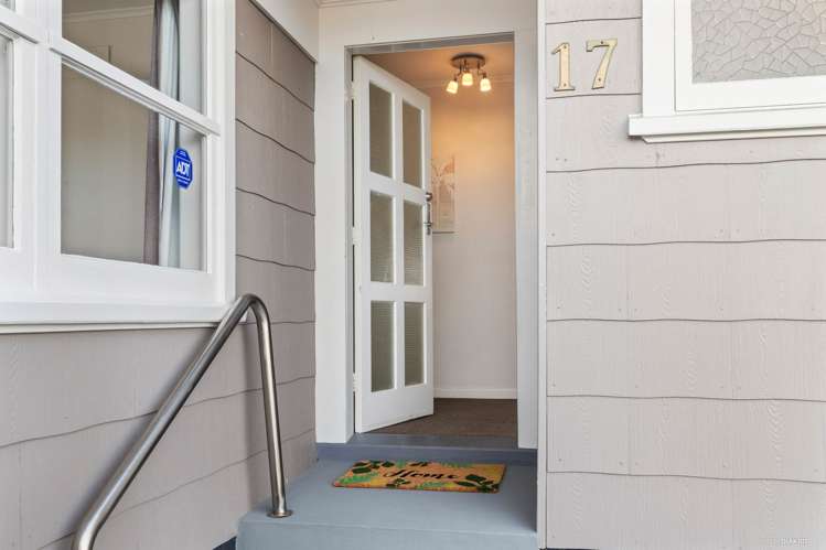 17 Russell Avenue_0