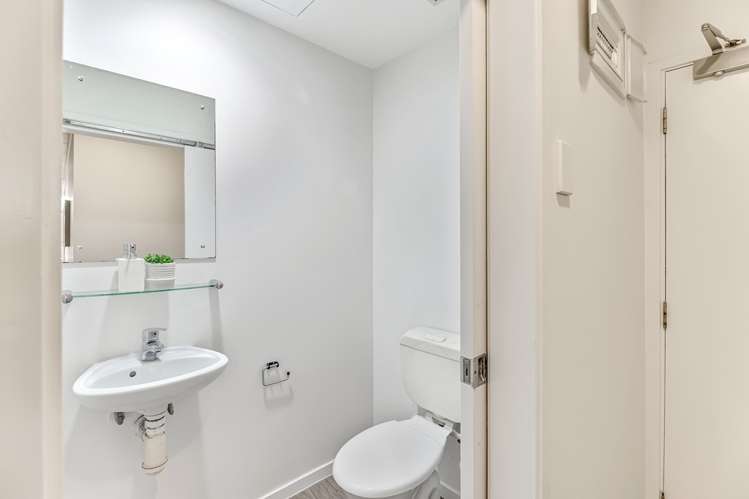 302/43 Anzac Avenue Auckland Central_13