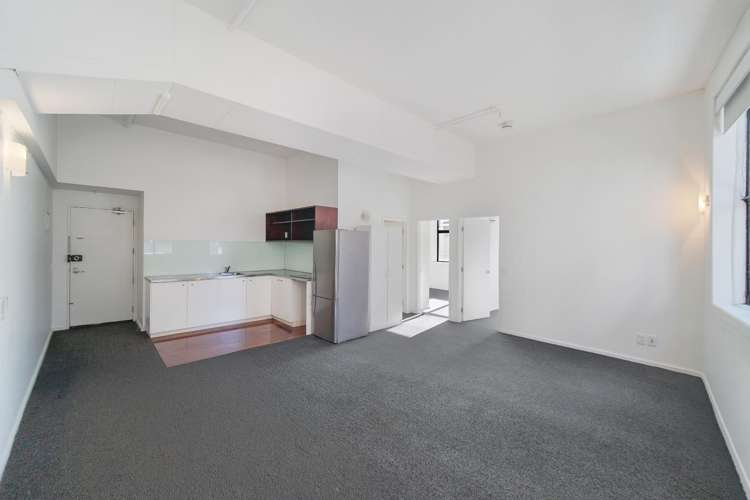 11 Durham Street East 10015_4