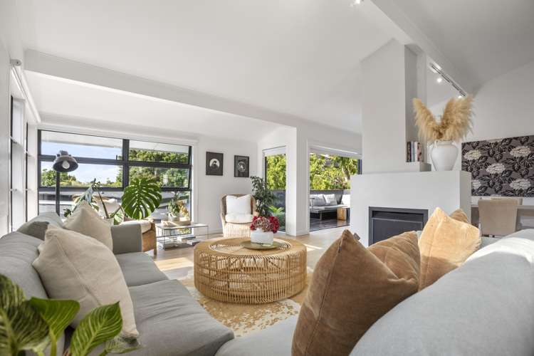 52 Ripon Crescent Meadowbank_6