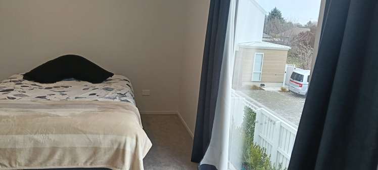 8/24 Dampier Street Woolston_16