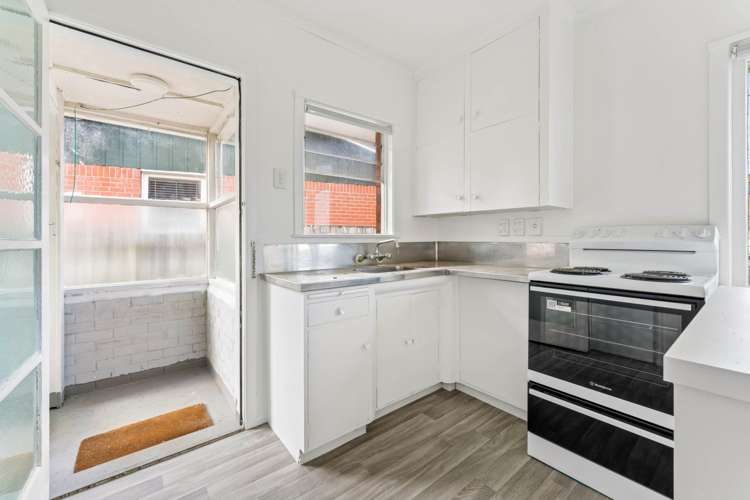 1/1 Brook Street Milford_4
