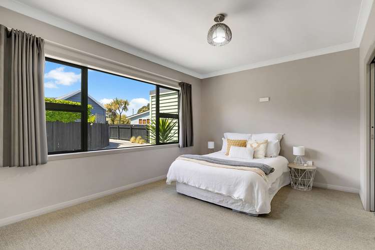 9 Richard Street Titahi Bay_11