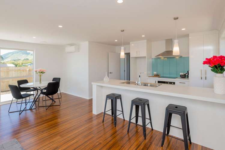 9 Mahia Lane Waikanae_6