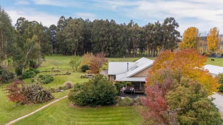 208 Fisher Lane Alexandra_34