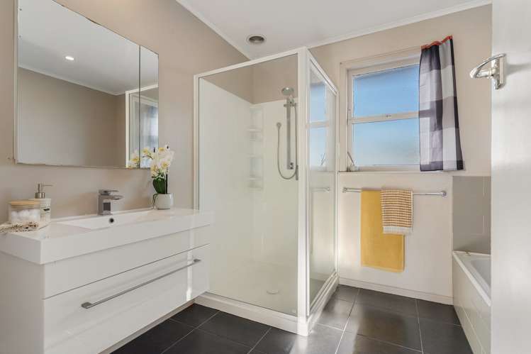 68a Goods Road Otumoetai_18