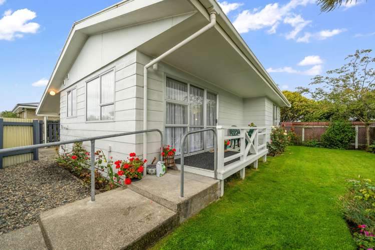 2/106 Bowmont Street Appleby_18