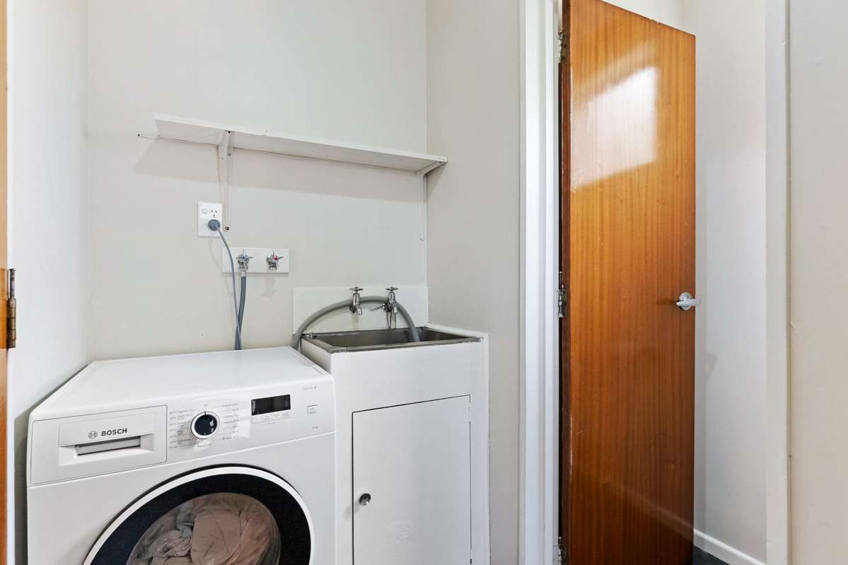 8/21 Islington Street_2