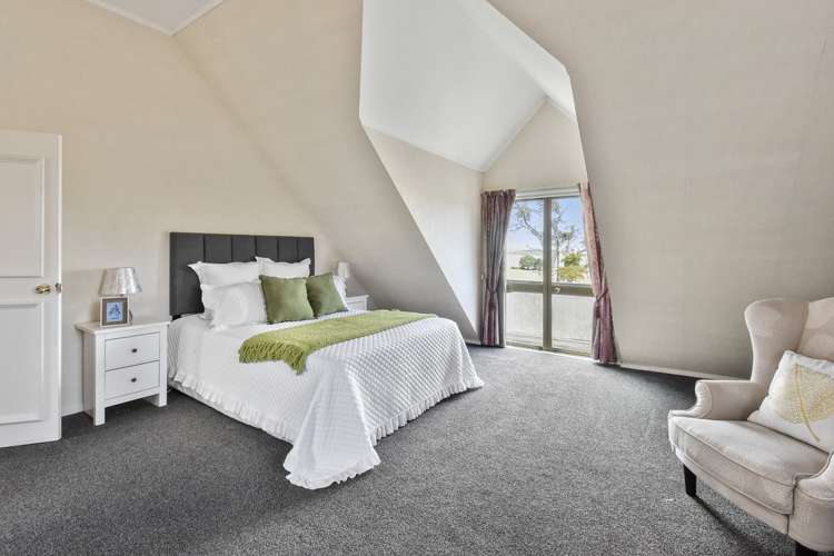 193 Carnoustie Drive Wattle Downs_14