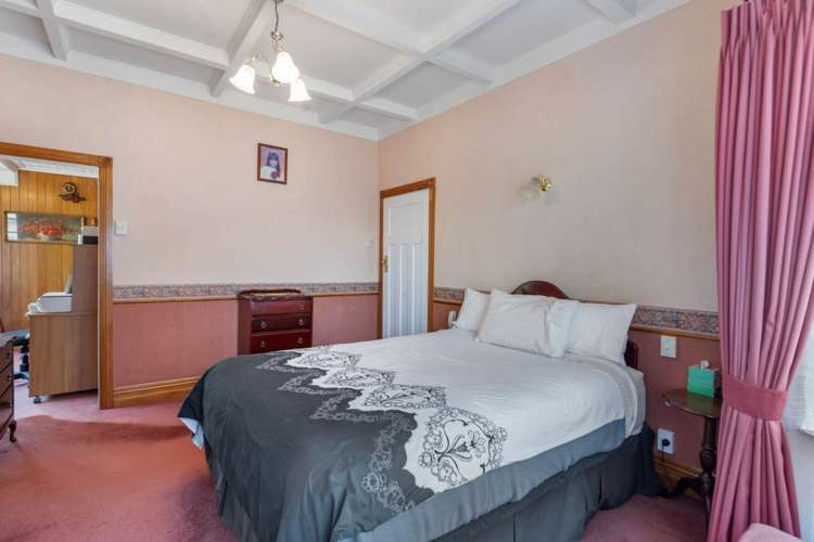 4 Fernleigh Avenue Royal Oak_13