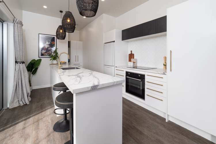 172 Racecourse Road Allenton_5