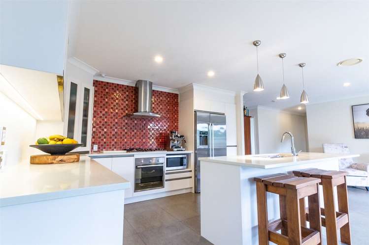 6 Charles Henry Place Harrowfield_14