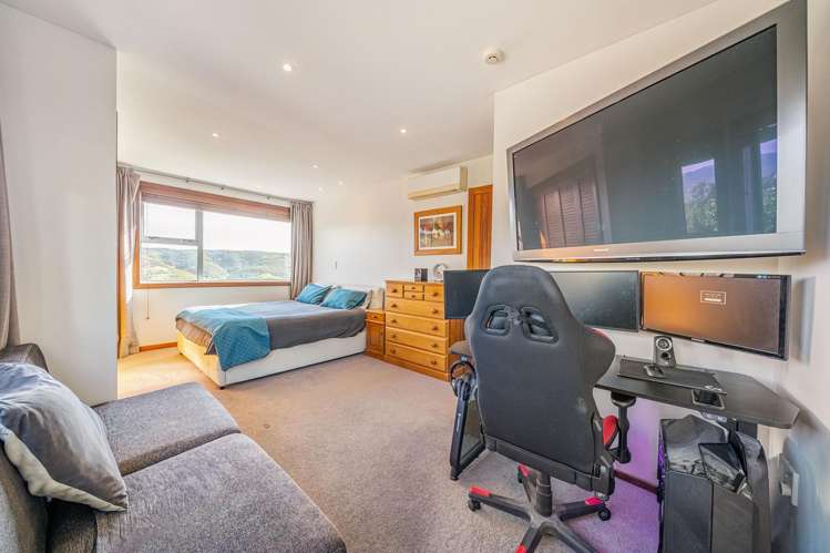 62 Kiriwai Road Paremata_15