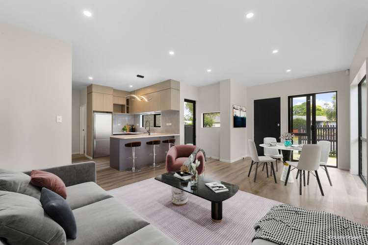 6 Riverpark Crescent Henderson_1