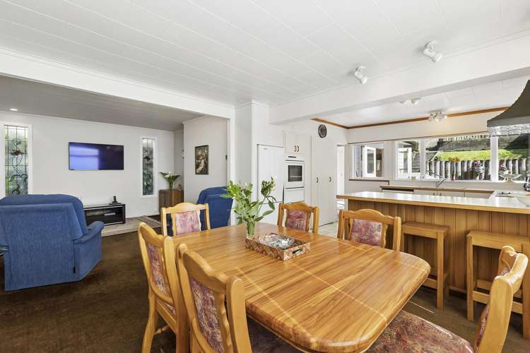 24 Sugarloaf Road Brooklyn_11