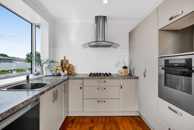 7 Hulke Crescent Bell Block_3