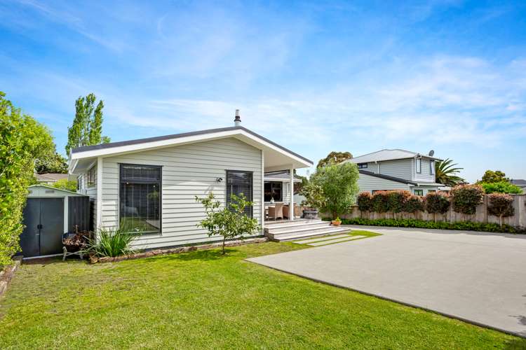8 Bosun Place Te Atatu Peninsula_22