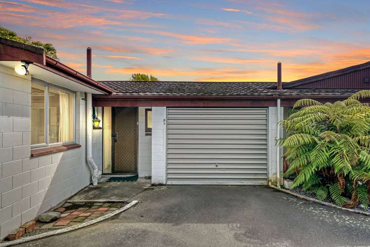 2/6 Hythe Lane Saint Martins_17