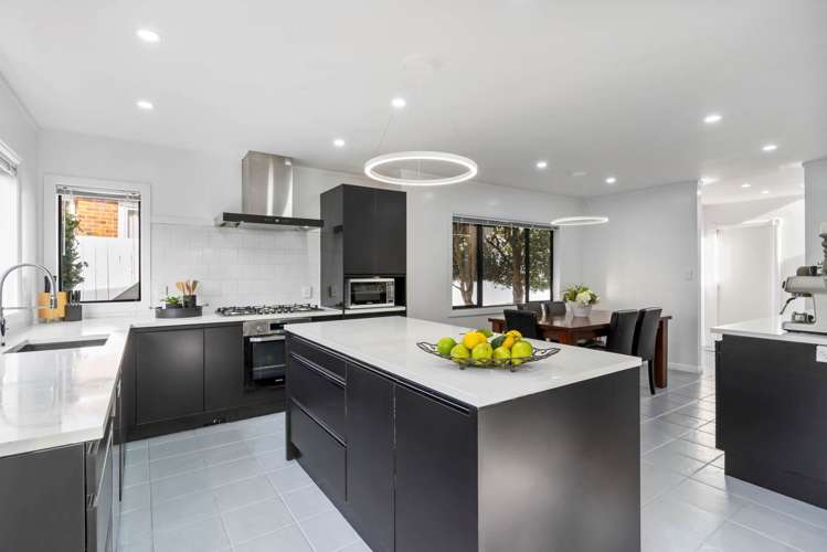 16 Kiwitea Street Sandringham_9