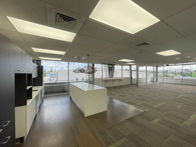 414 Khyber Pass Road Newmarket_3