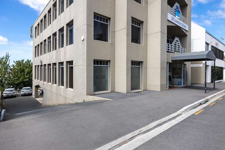 30 London Street Dunedin Central_18