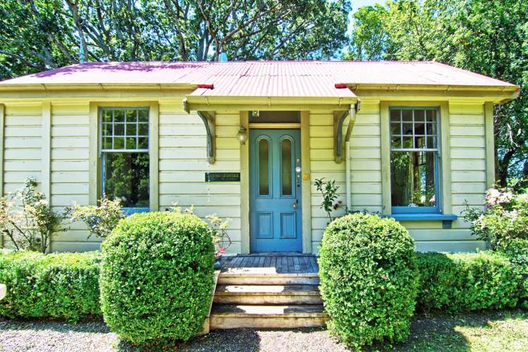 16 Hilton Road Carterton_13