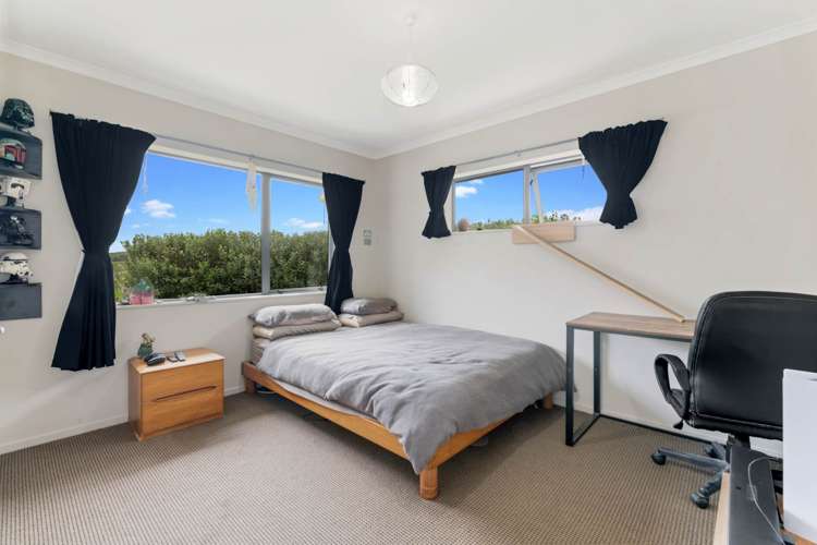 42 Urumaraki Avenue Helensville_25