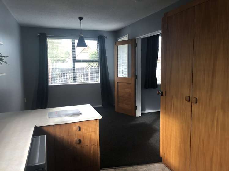 1/3 Arran Crescent Woolston_11
