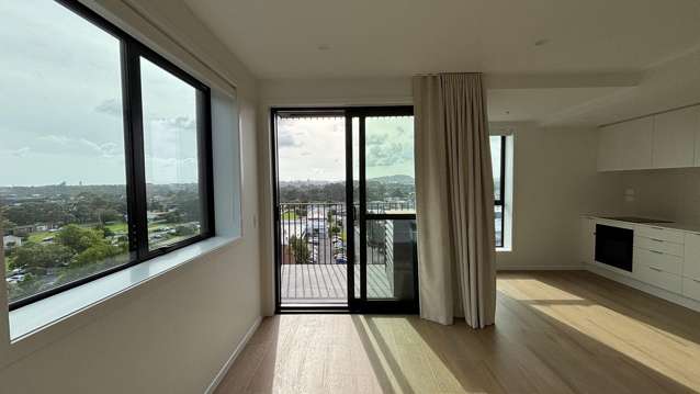 Incredible city views & pet friendly