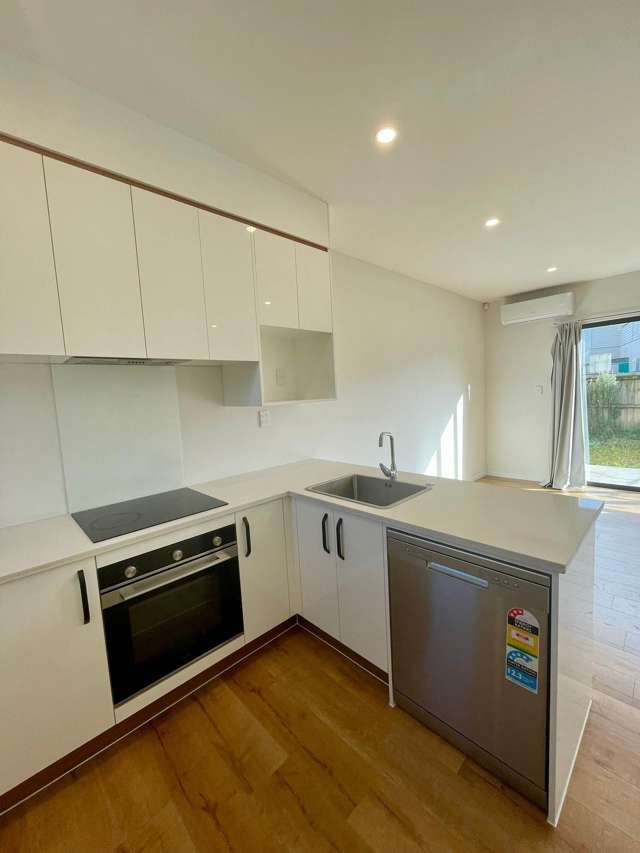 2/105 Canal Road Avondale_1