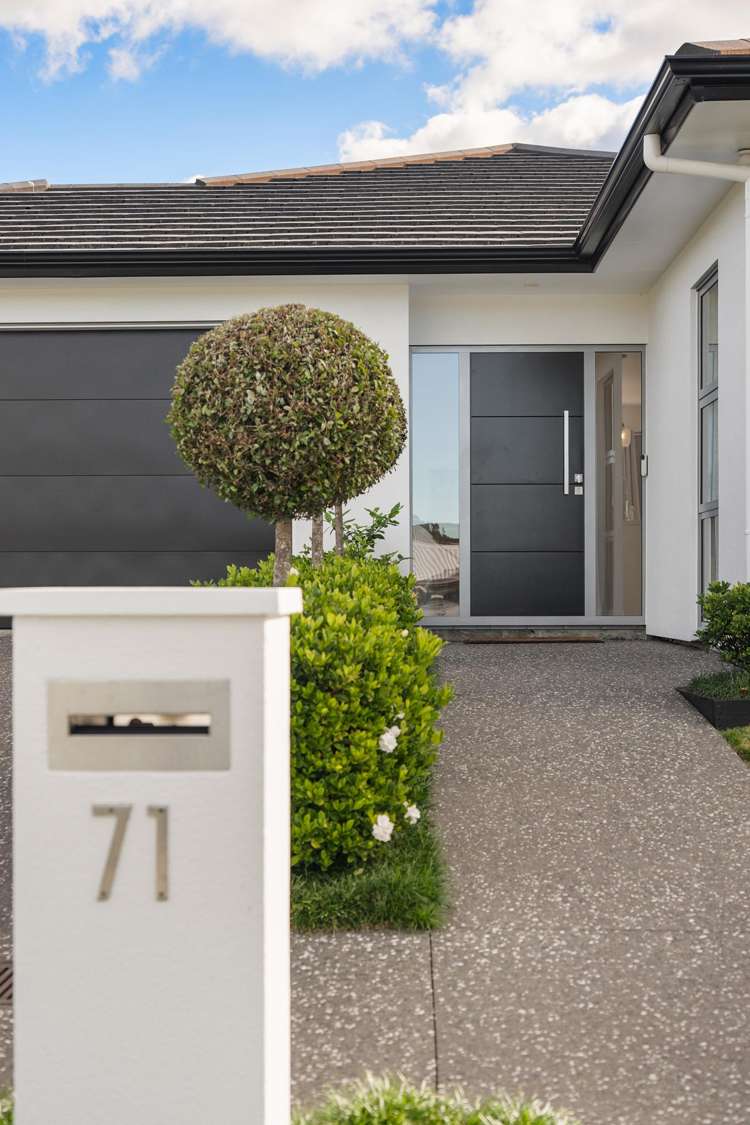 71 Pohutukawa Parade Riverhead_19