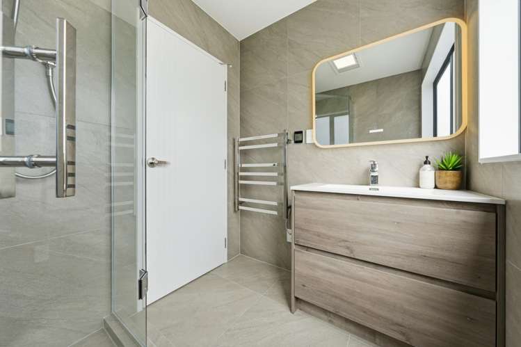 14 Mihi Lane Hobsonville_9